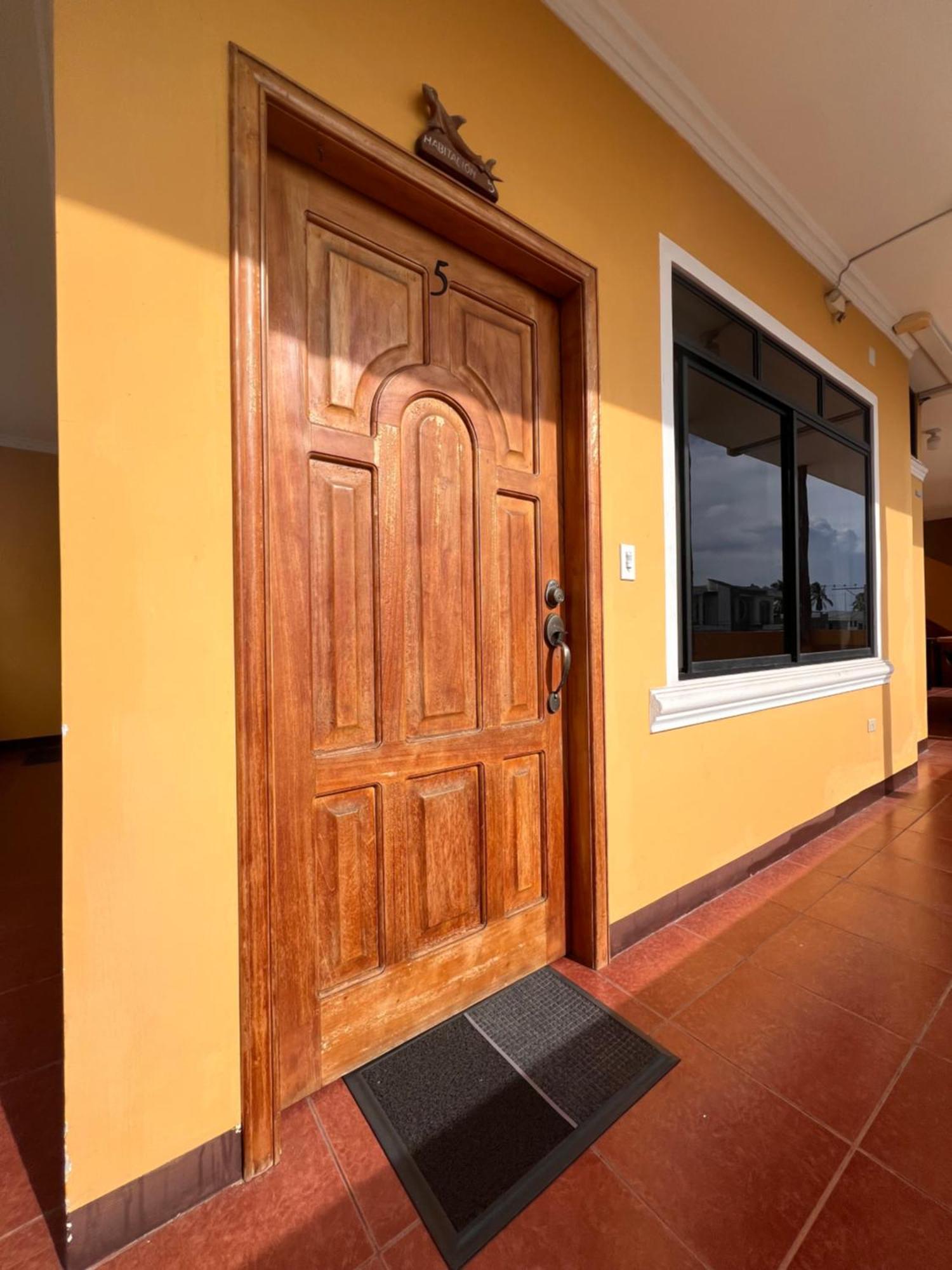 Hostal Casa Cascada Puerto Ayora  Eksteriør bilde