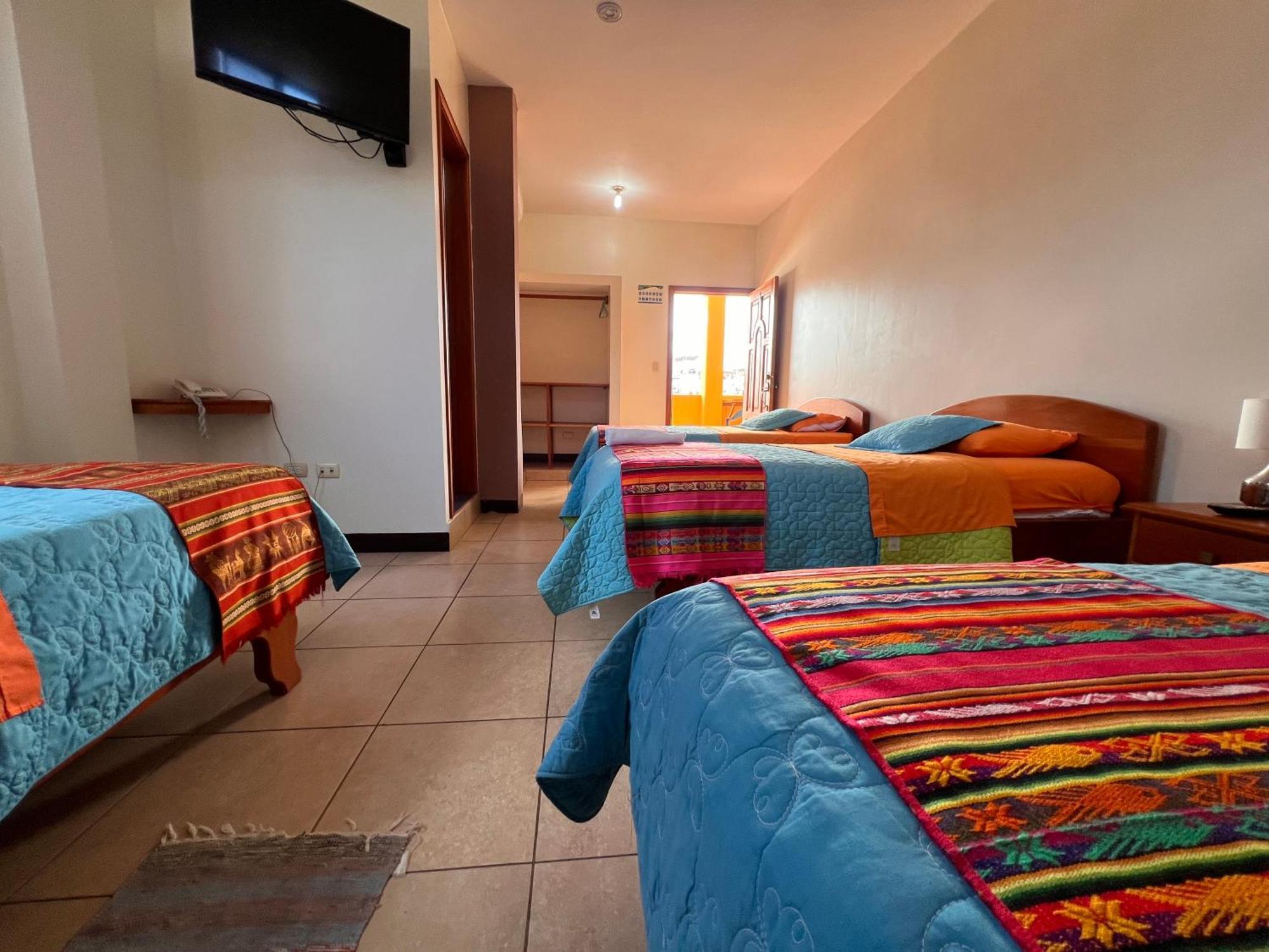 Hostal Casa Cascada Puerto Ayora  Eksteriør bilde