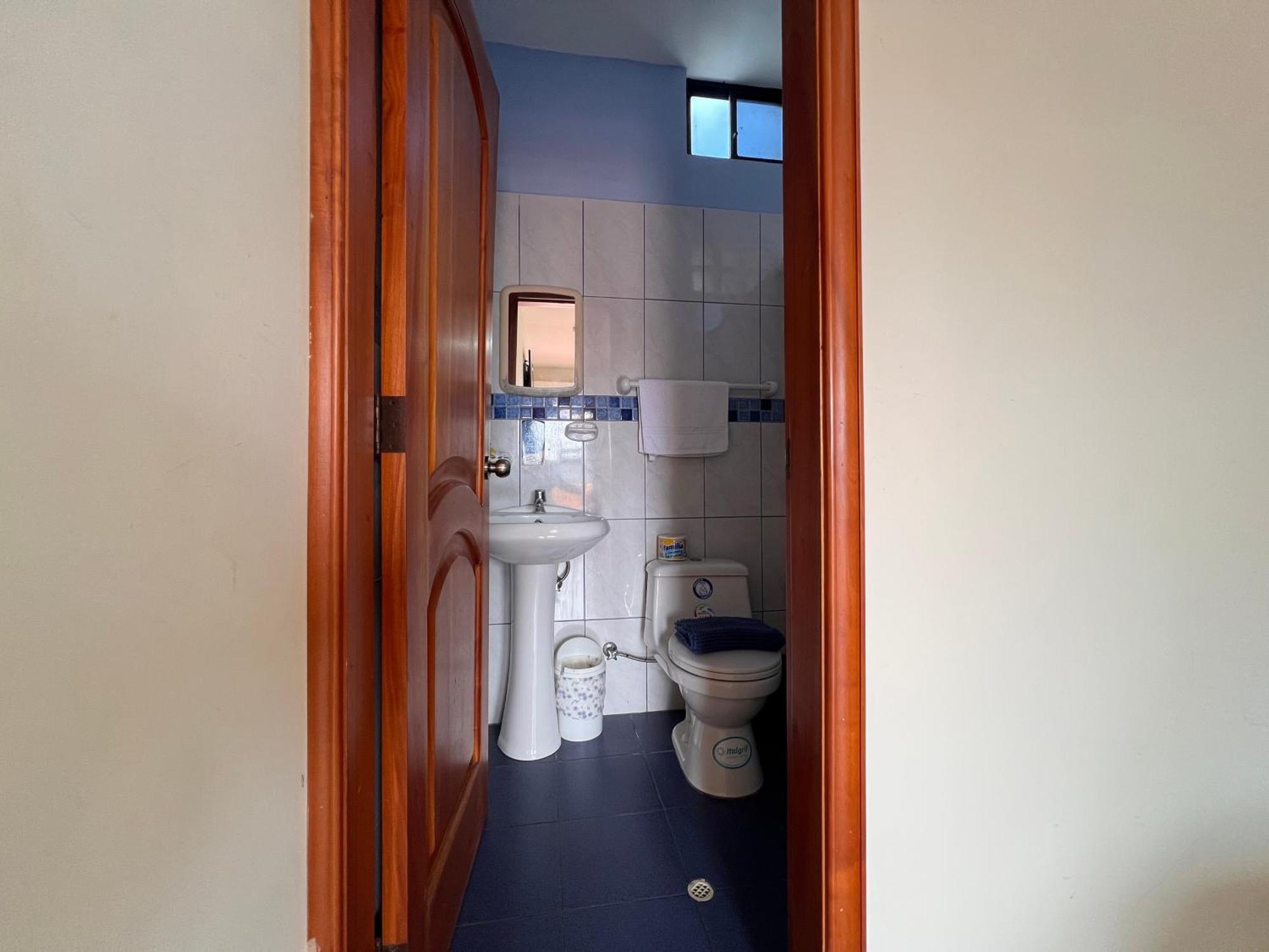 Hostal Casa Cascada Puerto Ayora  Eksteriør bilde