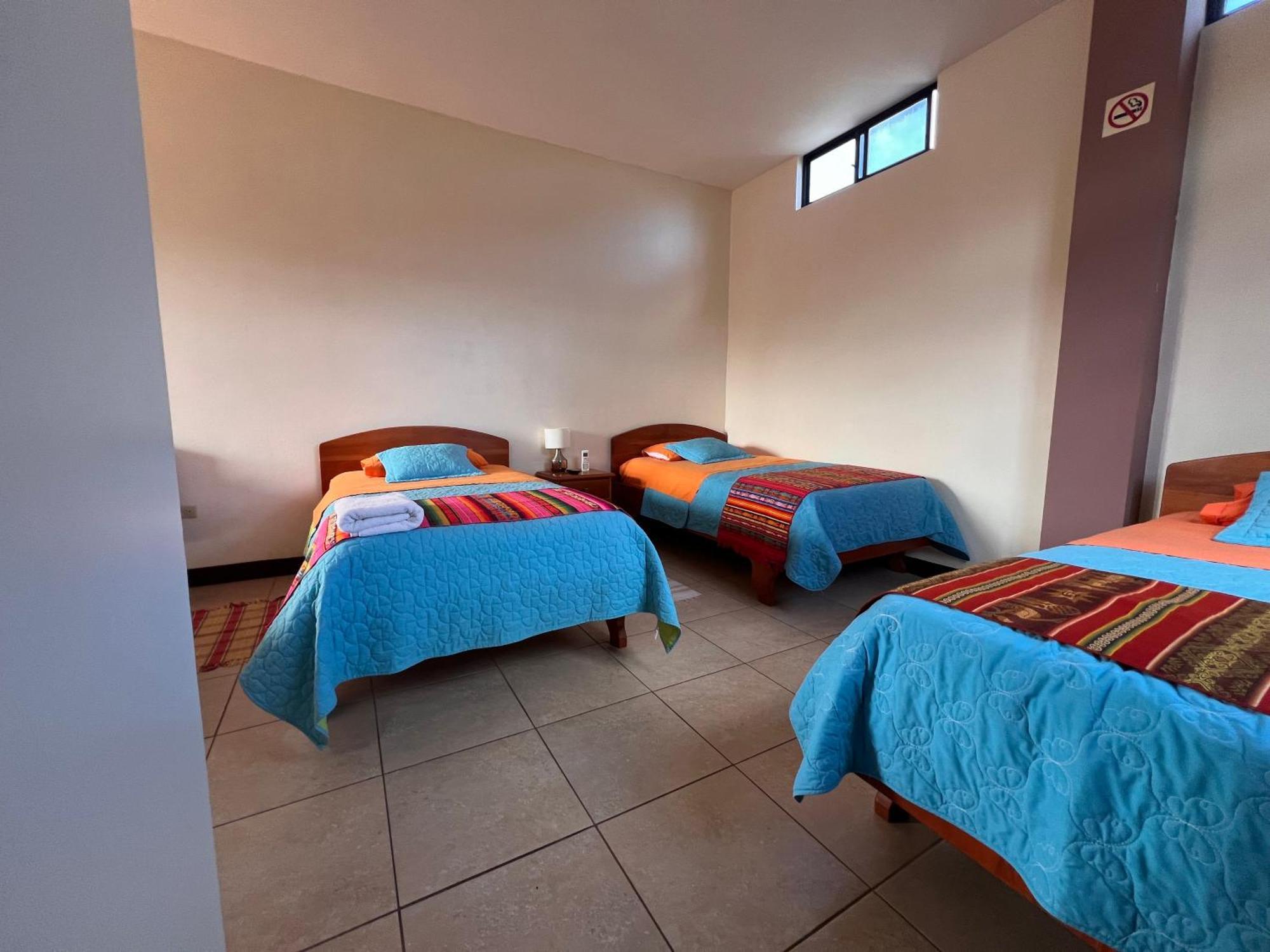 Hostal Casa Cascada Puerto Ayora  Eksteriør bilde